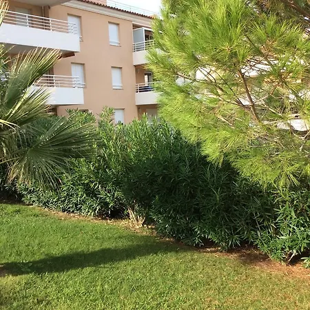 De La Baie דירה